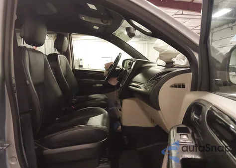 2017 Dodge Grand Caravan Sxt from USA, damaged, VIN 2C4RDGCG9HR713686